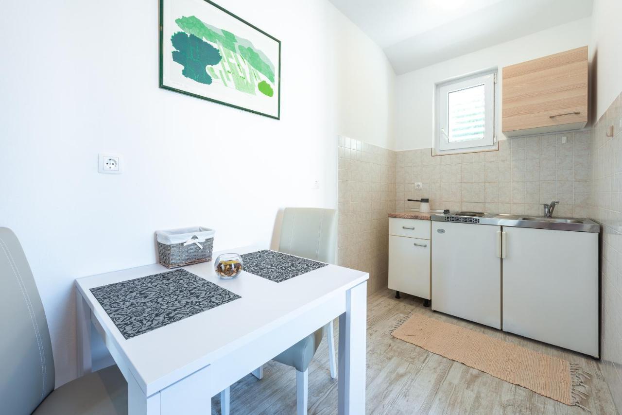 Apartments Radulj 고베다리 외부 사진