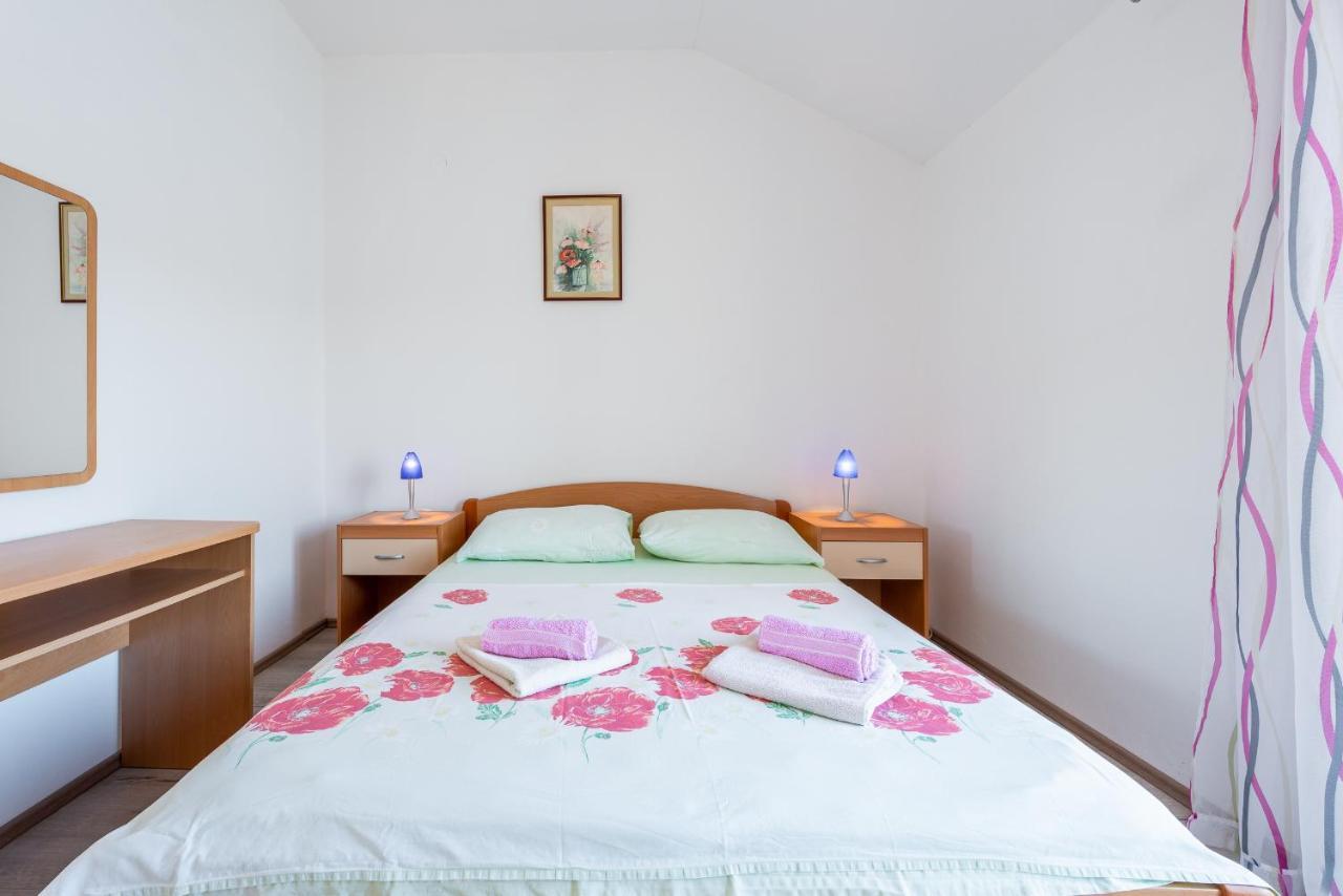 Apartments Radulj 고베다리 외부 사진